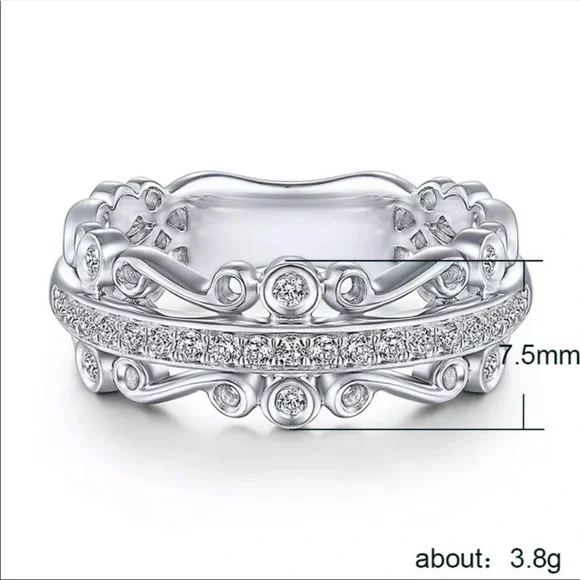 New Women’s 925 Silver Beautiful Sapphire Ring - Picture 2 of 4